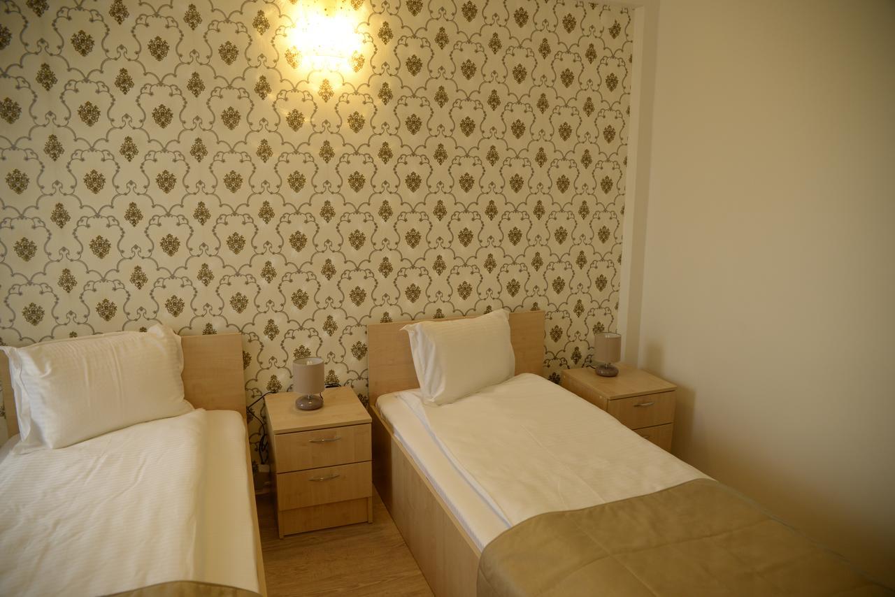 Hotel Story Targu Jiu Exterior photo